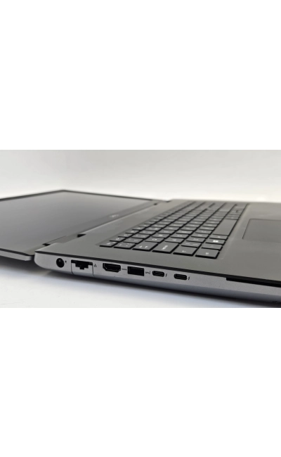 Stacja Graficzno-Robocza DELL Precision 7770 i7-12850HX 16GB 512 SSD 17,3